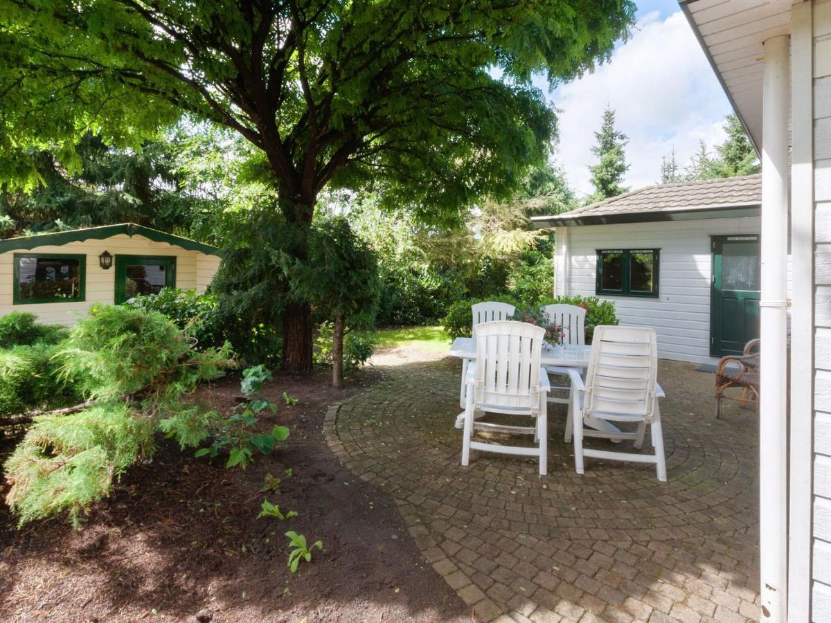 Tasteful Chalet Near Ommen For Family Stegeren Exteriör bild
