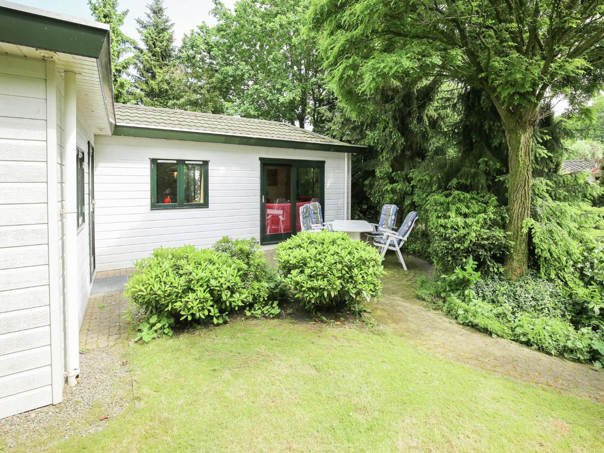 Tasteful Chalet Near Ommen For Family Stegeren Exteriör bild