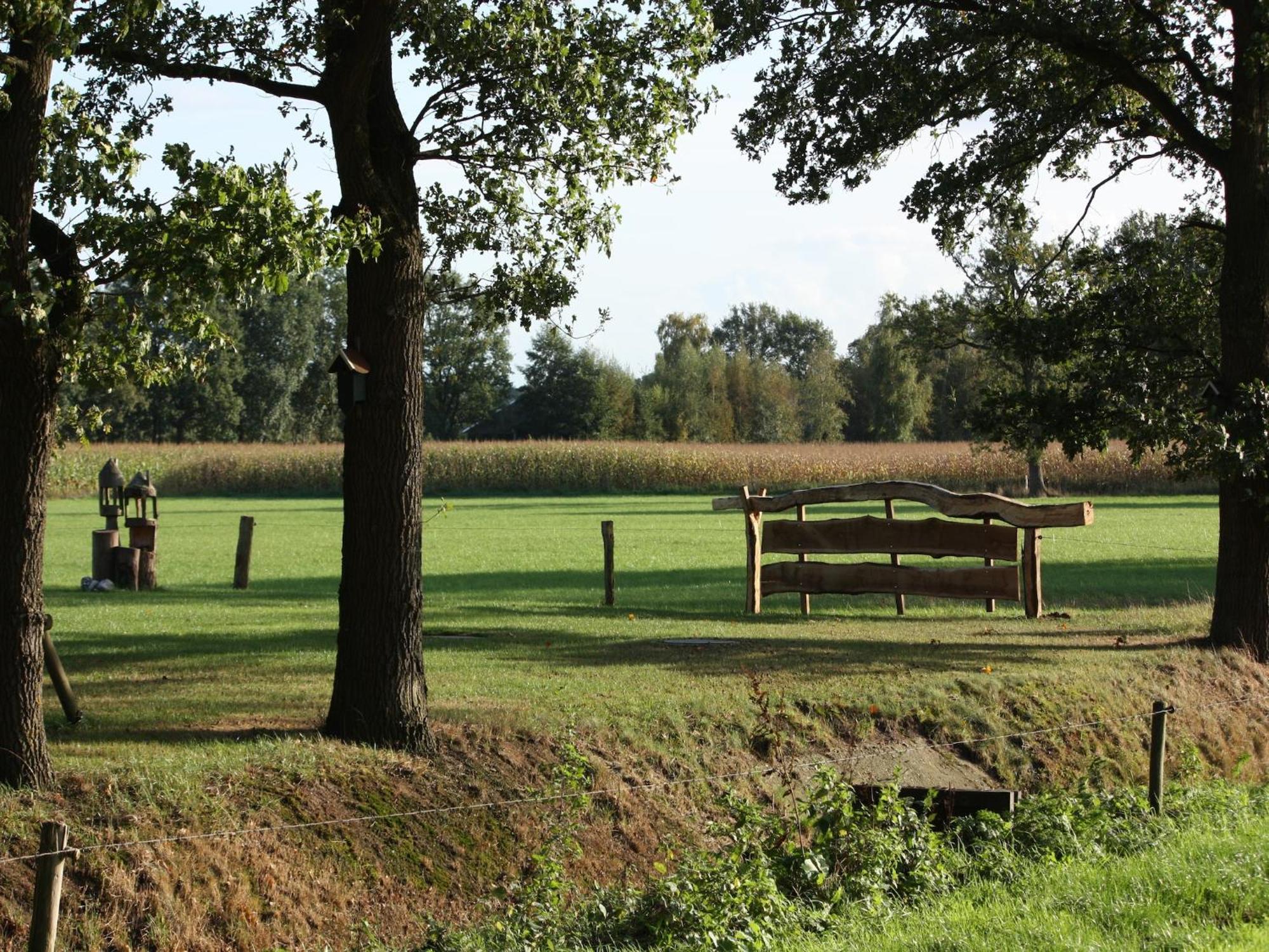 Tasteful Chalet Near Ommen For Family Stegeren Exteriör bild